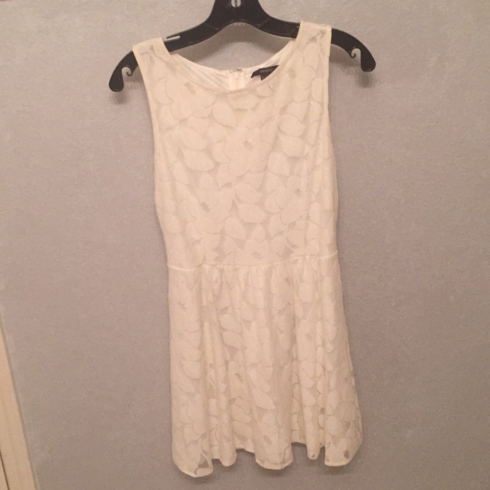 Forever 21 White Floral Dress